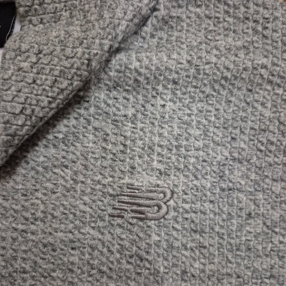 New Balance Womens Mock Neck Pullover Sweater - Picture 5 of 10